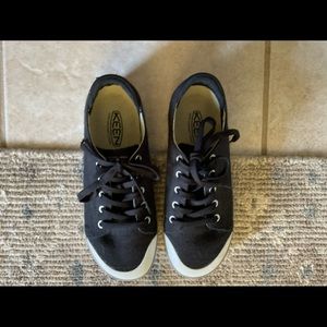 Keen Sneakers, Great Condition!